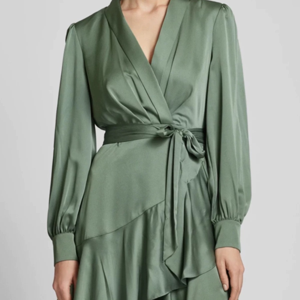 new Jake’s women’s wrap dress